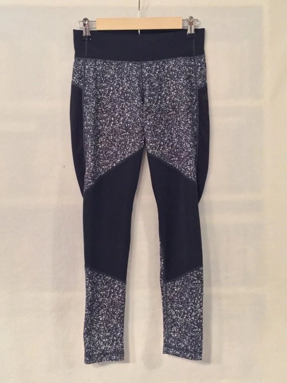Adidas D2M black white micro camo long running tights leggings